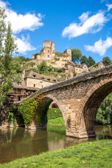 Fototapeta na wymiar Village médiéval de Belcastel, Aveyron
