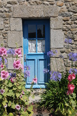 Porte et fleurs Bretagne