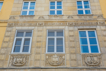 Obraz premium Exterior view of French Court Building