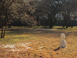 春の雪だるま