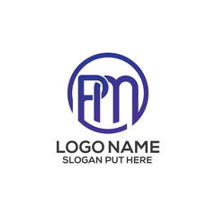 Obraz premium PM LETTER LOGO DESIGN TEMPLATE