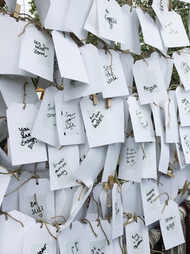 Hand-written notes of encouragement