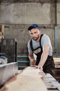 Joiner Smoothing Wood