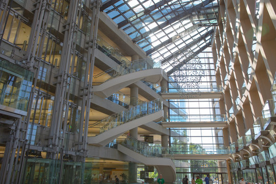 public library of salt lake city windbell glass reflection sunny day glass roof elevator
