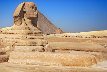  Great Sphinx of Giza or the Sphinx of Giza is a limestone statue of a reclining sphinx, a mythical...