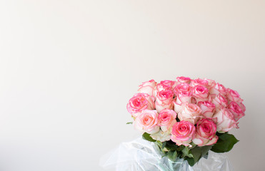 Bouquet of pink roses in a vase