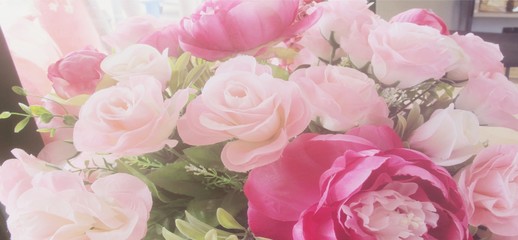 Blurred background, rose bouquet, pink, soft lens, tenderness as the scene, presenting the story, heart shape, love, marriage