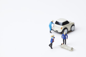 自動車の事故やお金の問題