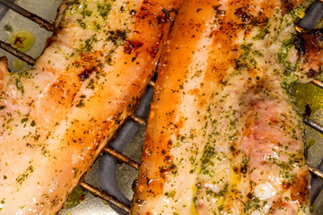 Gegrillter Schweinebauch