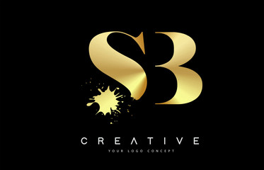 Naklejka premium SB S B Letter Logo with Gold Melted Metal Splash Vector Design.