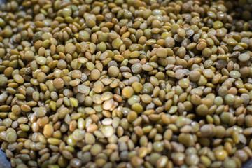 bag of lentils legumes crudes