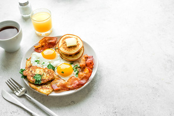 Full American Breakfast