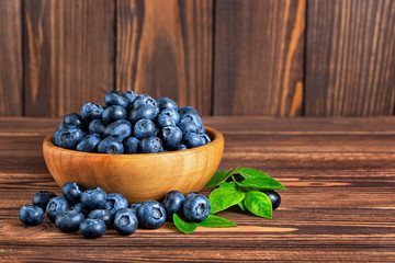 fresh blueberries in bowl