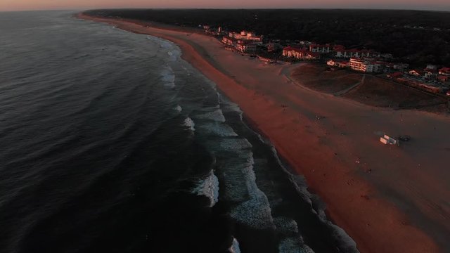 Coucher de soleil sur la c&ocirc;te atlantique