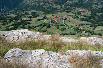 Pietra di Bismantova, paesaggio degli Appennini Toscani Emiliani