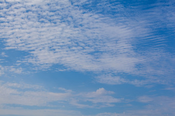 Fototapeta premium Blue sky background with clouds