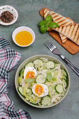 Salad of raw vegetables