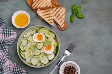 Salad of raw vegetables