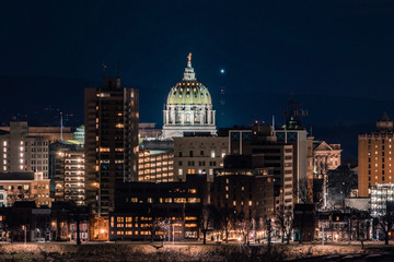 Fototapeta na wymiar Harrisburg city skyline at night