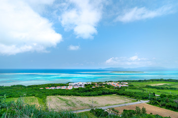 小浜島の展望台から広がるパノラマ景色