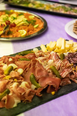 Buffet lors d'un mariage durant le souper