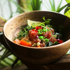 Tuna poke bowl with vegetables