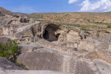 Panoramic view at Antique cave city Uplistsikhe - 281301912