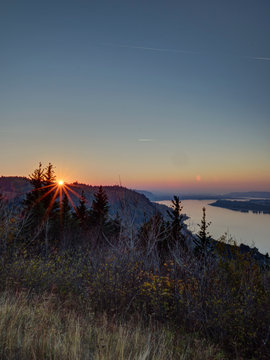 Columbia River Gorge taken from Beacon Rock. Photo By: Greg Eymundson / Insight-Photography.com