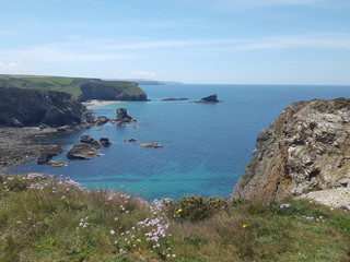 Fototapeta na wymiar Cornish Coastal Seaview - Aqua blue Ocean