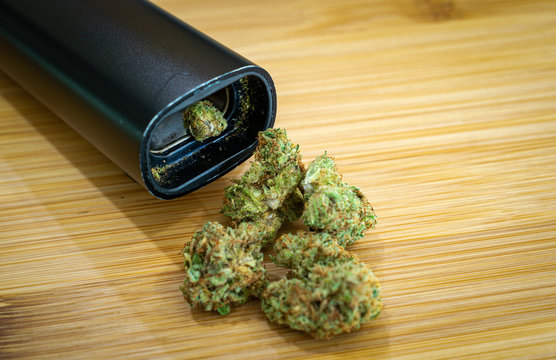 A Vaporizer With Medicinal Cannabis