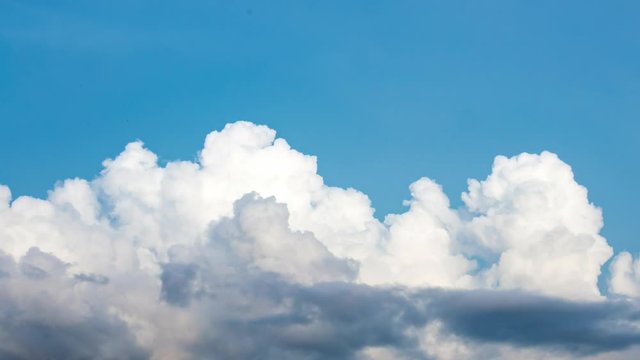 湧き上がる夏の雲　タイムラプスビデオ