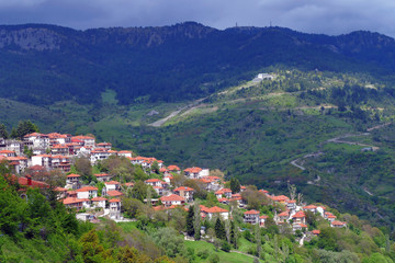 Fototapeta na wymiar View of the village of Metsovo in the province of Ioannina, Greece