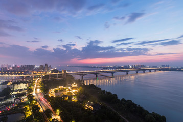 Fototapeta premium jiujiang combined bridge at night