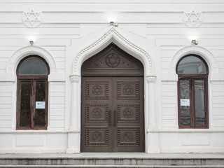 Fototapeta na wymiar Entrance to the synagogue located in Batumi, Georgia
