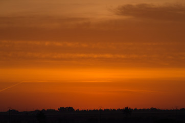 Fototapeta na wymiar before sunrise in the countryside
