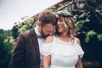 Amazing wedding couple. Boho wedding. 