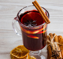 Mulled wine glintwine served in glasses for christmas table