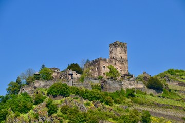 Fototapeta premium Gutenfels Castle on the Rhine Rive