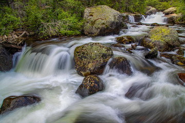 Fototapeta na wymiar Rushing Colorado Mountain Stream