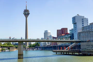 Rheinturm © shokokoart