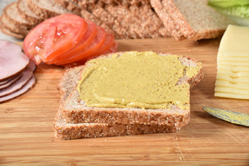 Ham and cheese sandwich ingredients