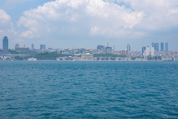Fototapeta na wymiar skyline of istanbul