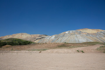 Fototapeta na wymiar bingham canyon open pit copper mine 