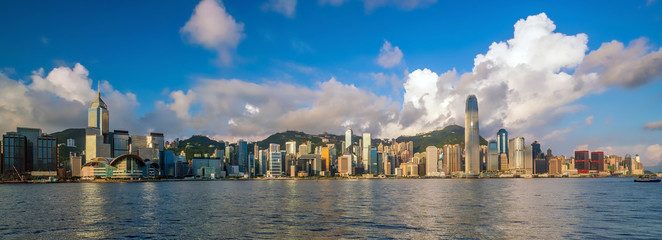 Fototapeta premium Panoramic view of Victoria Harbor and Hong Kong skyline