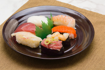 寿司の盛り合わせ