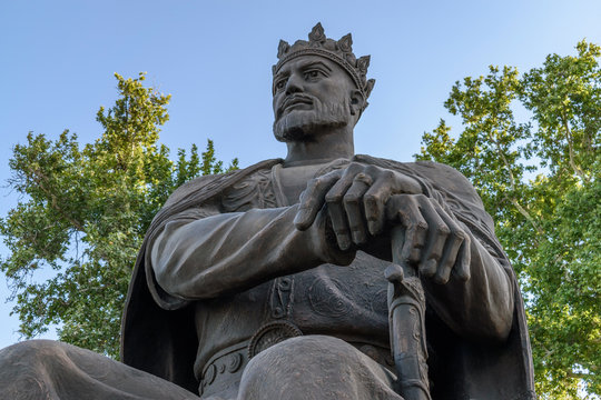 Statue of Timur against clear sky