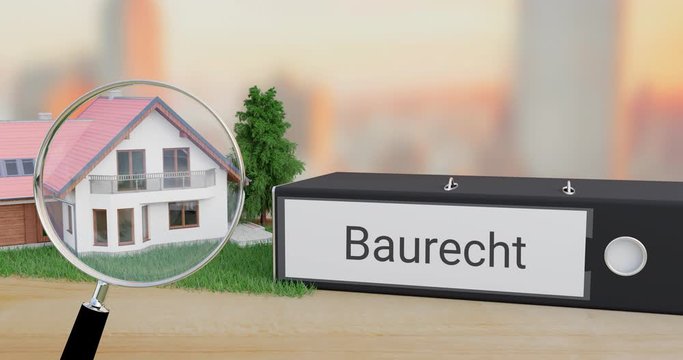 Bauen und Recht. Akten-Ordner, Modell eines Hauses, Baum und Rasen bewegen sich in das Sichtfeld. Animierte Lupe erscheint. Aktenordner wird mit dem Wort Baurecht beschriftet. Anwalt