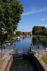 Obraz premium View from the floodgate of the holiday destination Plau on lake (Plau am See), Mecklenburg Lake Plateau, Germany