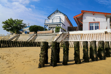 maisons typiques du bassin d'arcachon, FRANCE