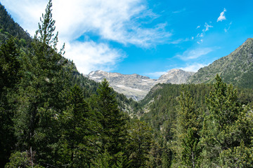 Obraz premium Beautiful landscape mountains in summer at Parc Natural del Comapedrosa, Andorra